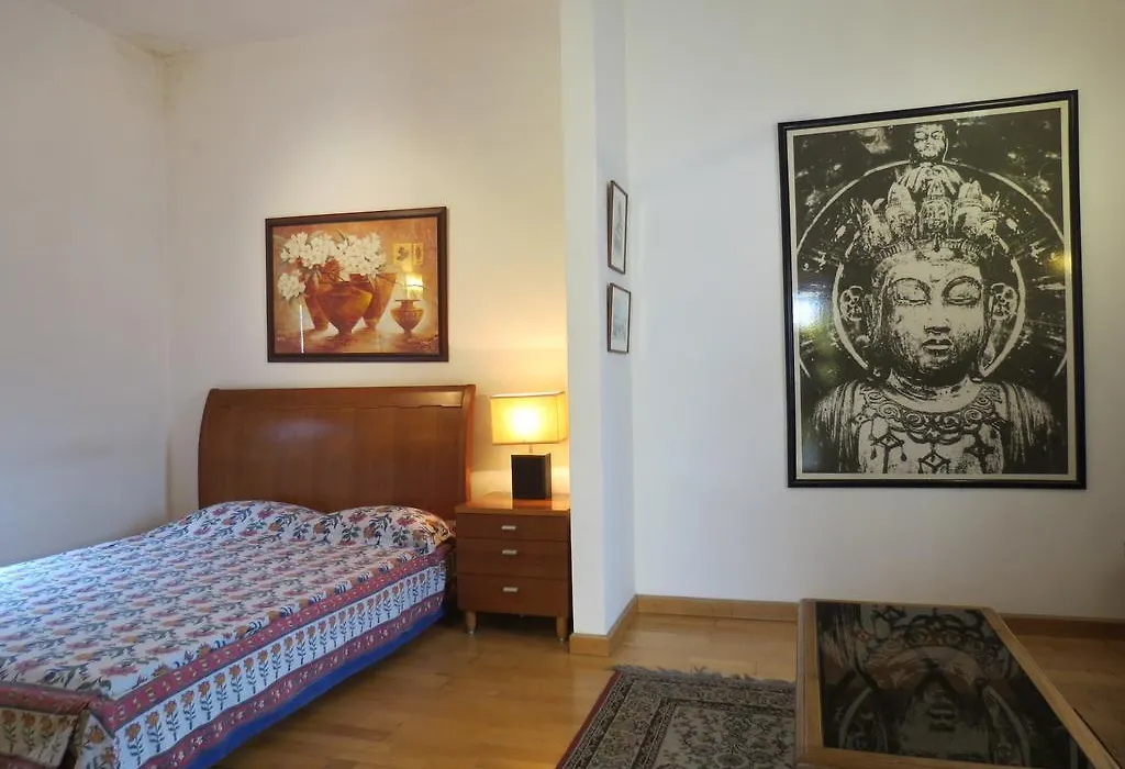 Trendy Bed & Breakfast-1